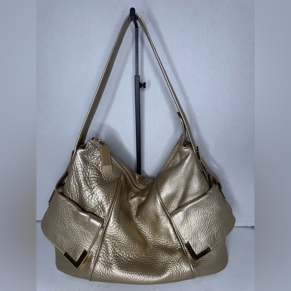 Michael Kors Gold Soft Leather Shoulder Bag. - Picture 6 of 14